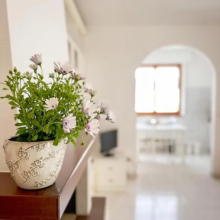 아파트 La Casa Di Lory *